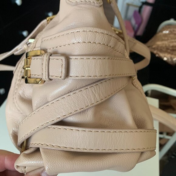 Michael Kors Beige Crossbody hobo bag - Picture 4 of 8